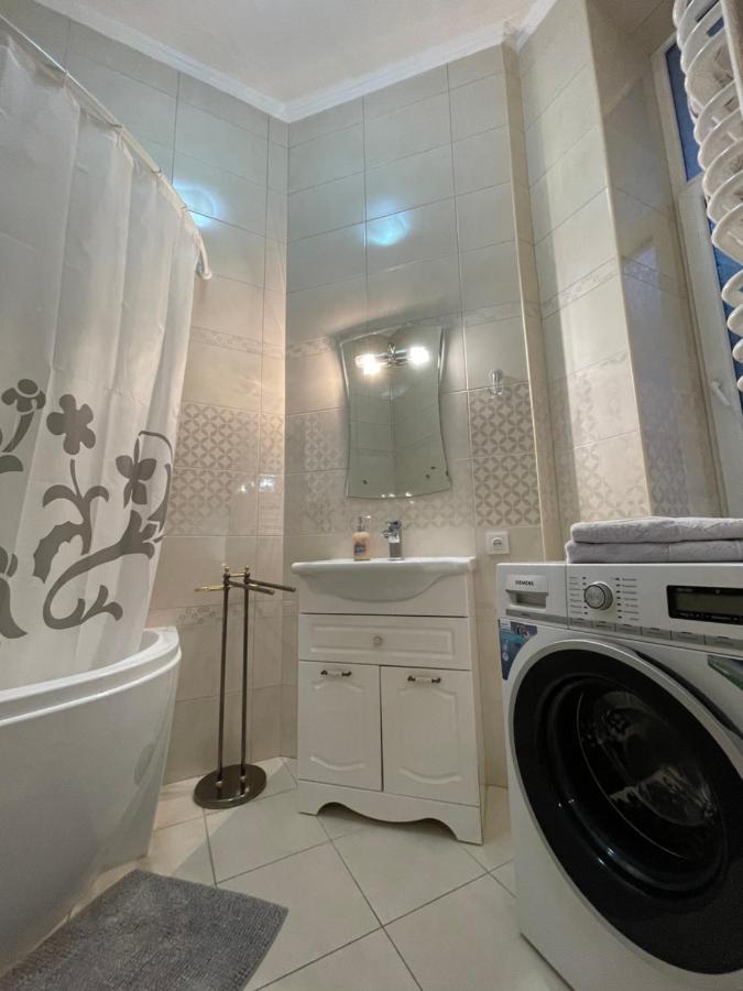 3 Rooms Apartments In The City Centr إلفيف المظهر الخارجي الصورة