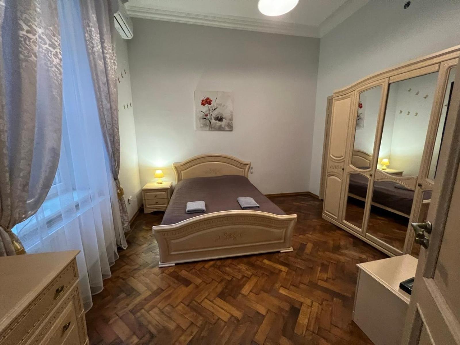 3 Rooms Apartments In The City Centr إلفيف المظهر الخارجي الصورة