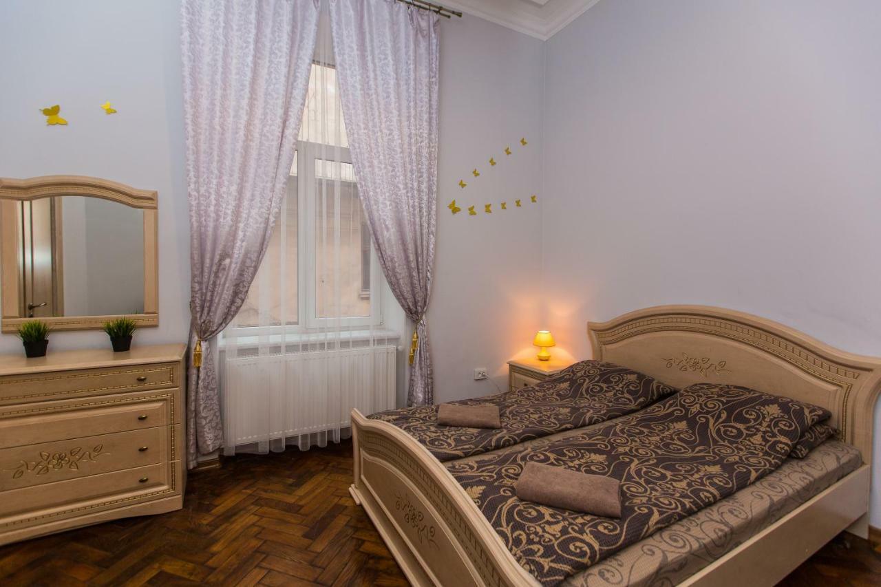 3 Rooms Apartments In The City Centr إلفيف المظهر الخارجي الصورة