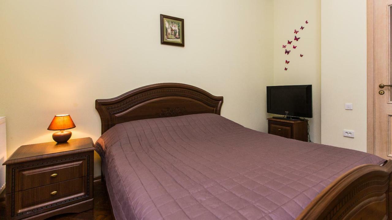 3 Rooms Apartments In The City Centr إلفيف المظهر الخارجي الصورة