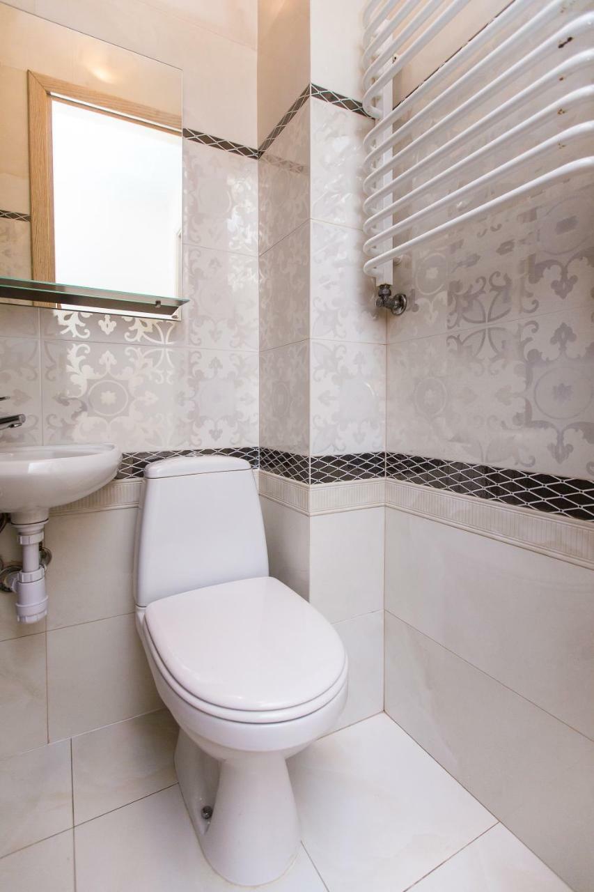 3 Rooms Apartments In The City Centr إلفيف المظهر الخارجي الصورة